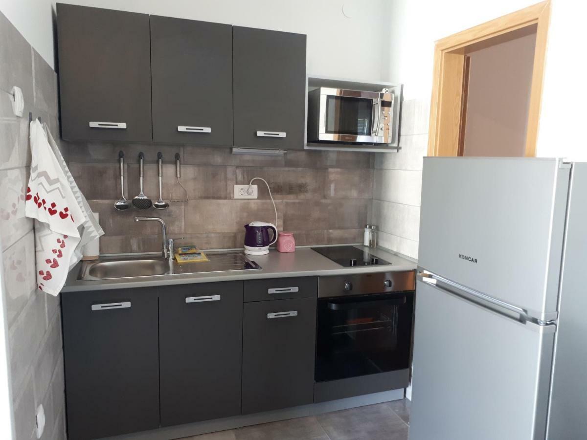 Apartmani Korina Starigrad Paklenica Dış mekan fotoğraf