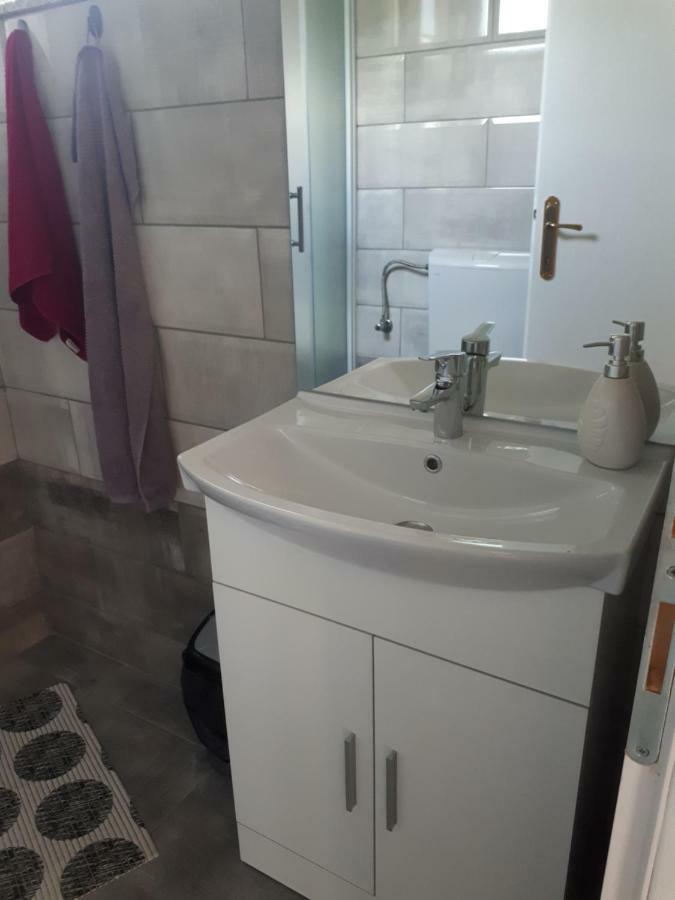 Apartmani Korina Starigrad Paklenica Dış mekan fotoğraf