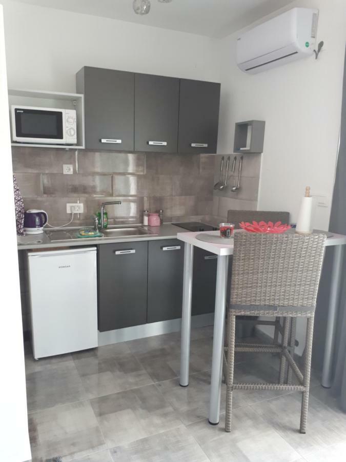 Apartmani Korina Starigrad Paklenica Dış mekan fotoğraf