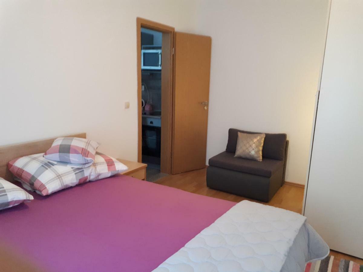 Apartmani Korina Starigrad Paklenica Dış mekan fotoğraf