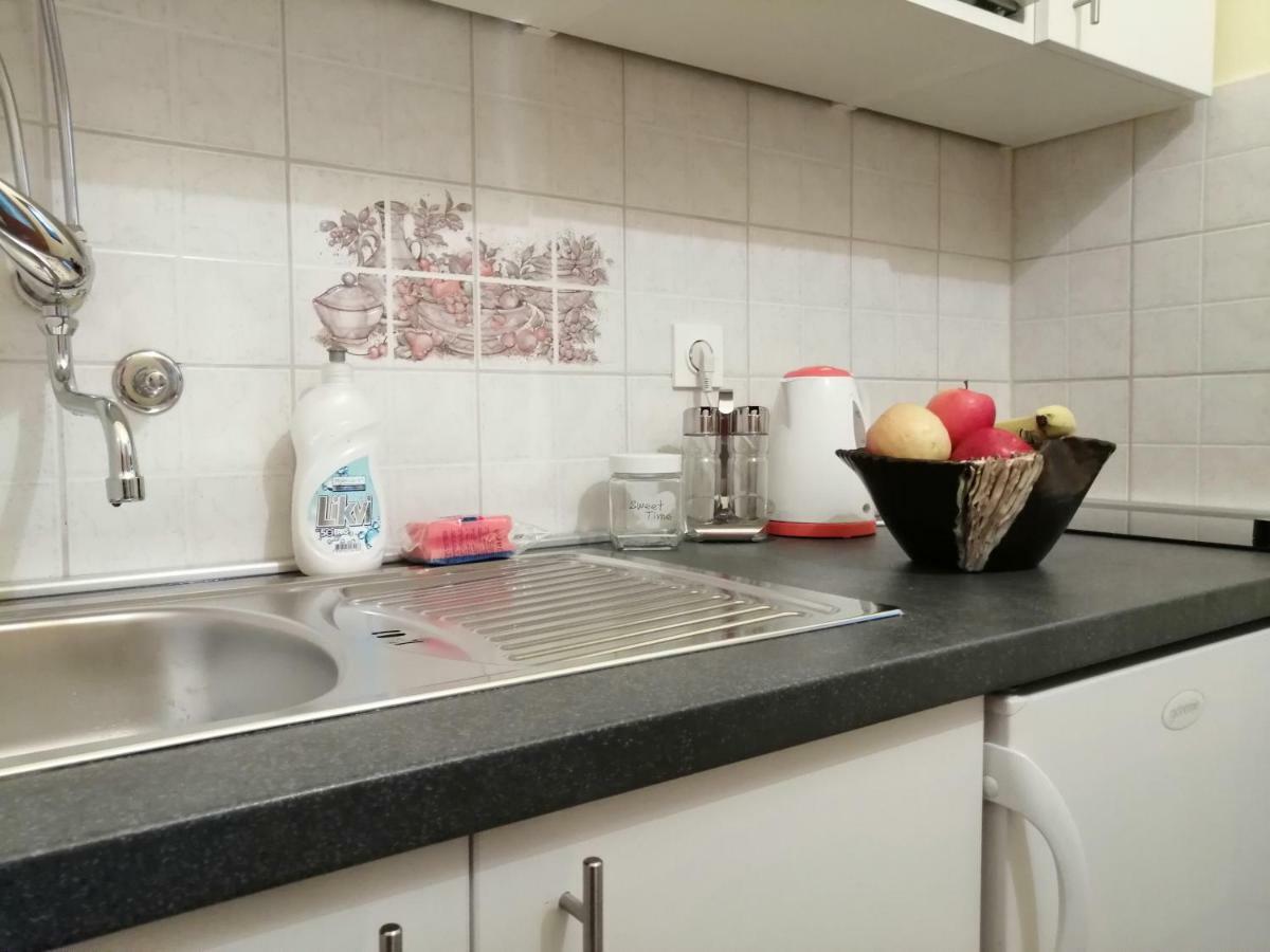 Apartmani Korina Starigrad Paklenica Dış mekan fotoğraf